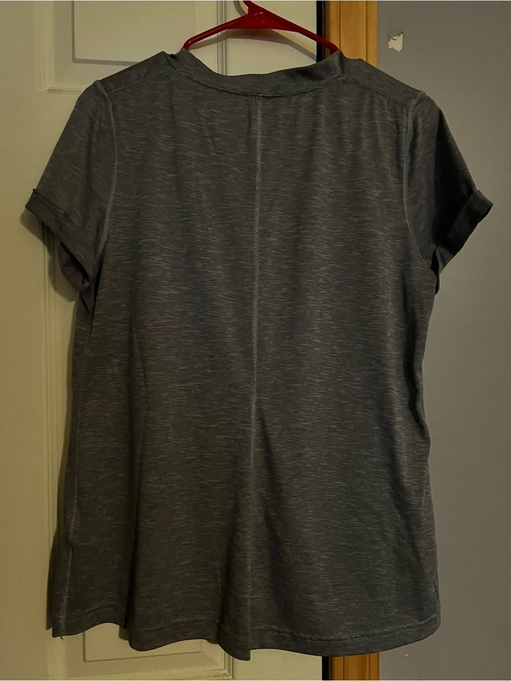 The North Face Flashdry Women's Gray Heather Short Sleeve V Neck T-Shirt - large - Picture 2 of 6